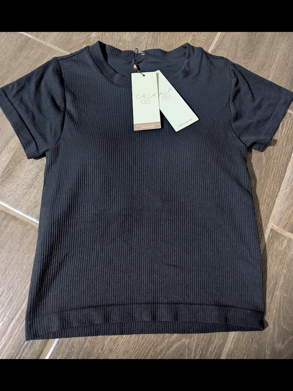 Calla Ribbed Short Sleeve Tee in Black